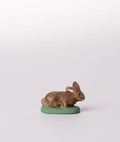 Santon la lapine couchée marron