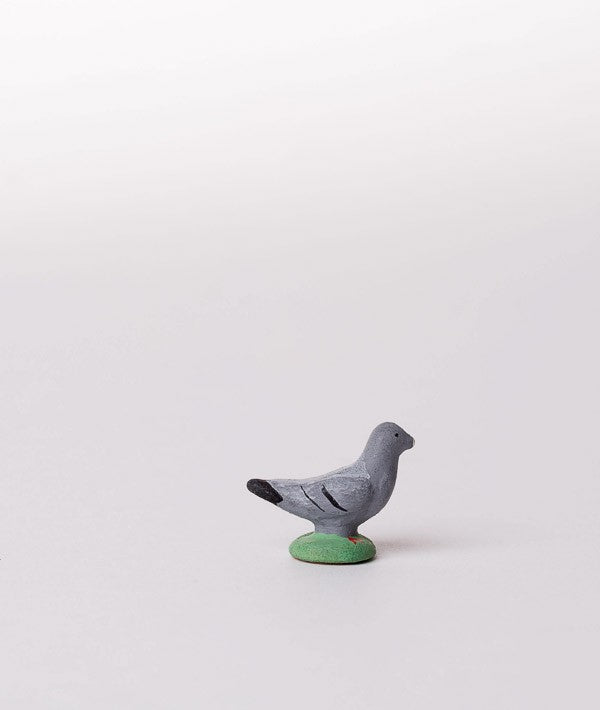 Santon le pigeon femelle