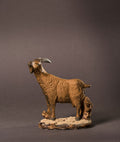 Santon la chèvre marron
