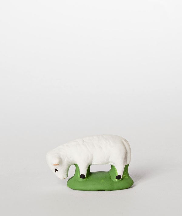 Santon le mouton broutant